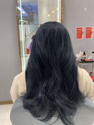 -鏡沙龙发型设计
