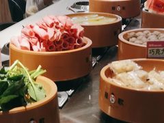 -龍歌自助小火锅(市南金茂湾店)
