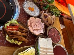 -赵美丽·重庆社区火锅·直营店(火车东站·中豪国际店)