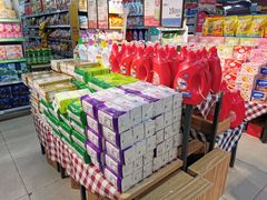 -联华超市(新闸路店)