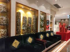 -凤凰楼酒家·粤宴点心(华强北店)