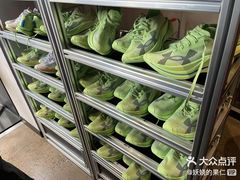 -UNDER ARMOUR(淮海755店)