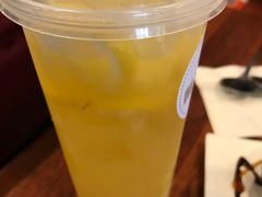 -玛格萝妮比萨屋(陆家浜路店)