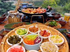 -包整·丝娃娃(一览甲秀楼风景店)