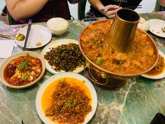 油焖鸡-浩海火烧云傣家菜(京广店)