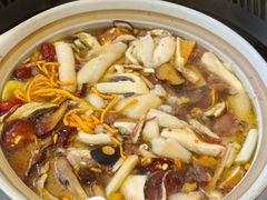 -野菌园·野生菌火锅首创第一家(关兴路总店)