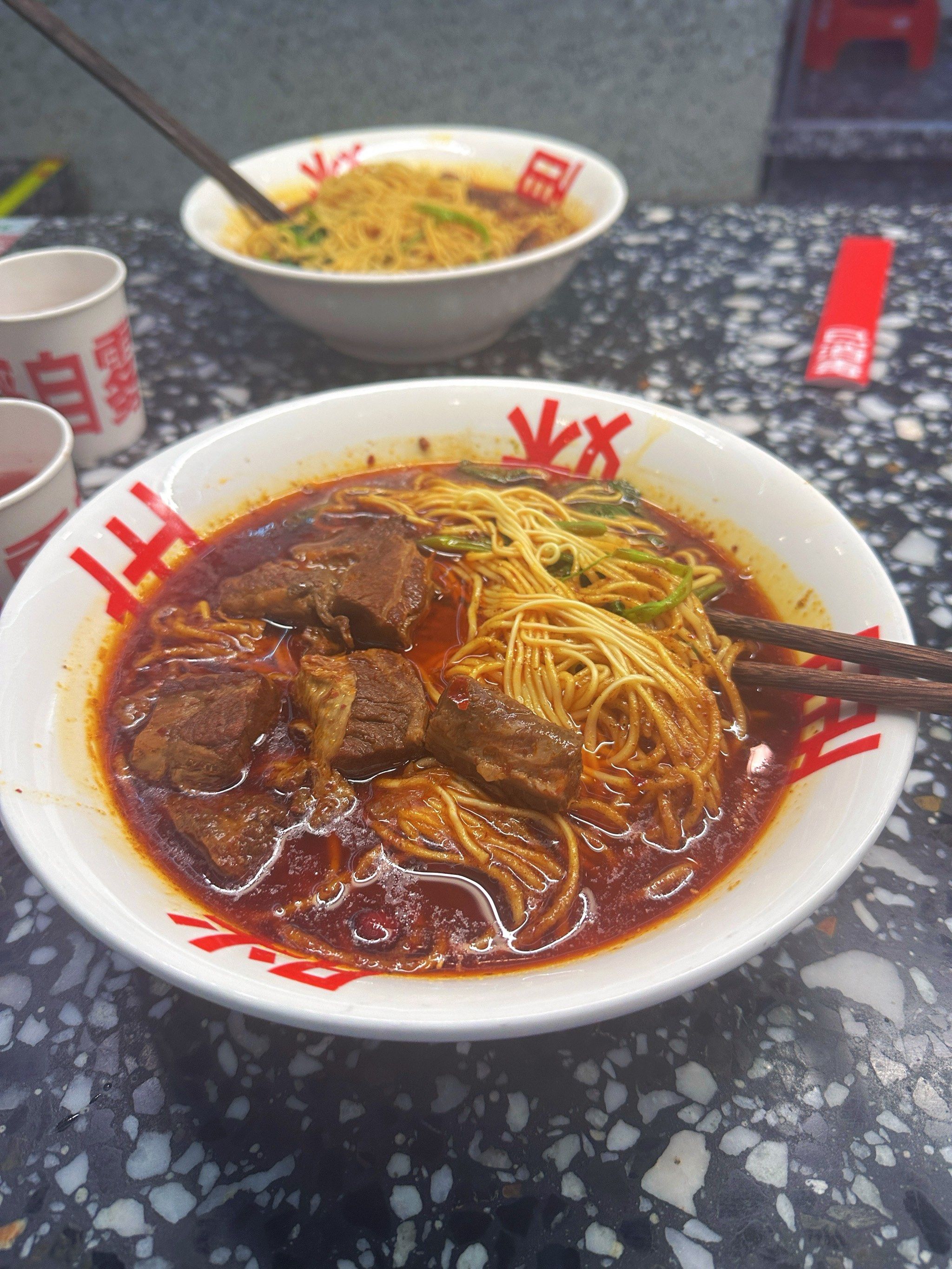 明星都来打卡的胖妹面庄