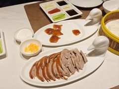 -皇城根·鲁菜济南菜·吊炉烤鸭·炒鸡鱼头(济南旗舰店)