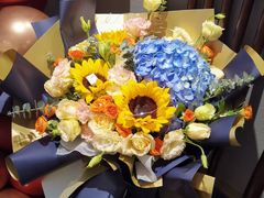 -梅花香里大酒店(郁金香路店)