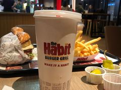 -The Habit Burger Grill 哈比特汉堡(复兴soho店)