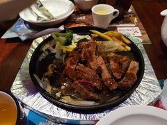 铁板火焰谷西冷扒-杯子红牛排(西樵店)