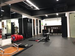 -坚果健身24小时工作室(定西路店)