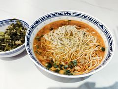 -鲁达面馆本帮风味(共康东路店)