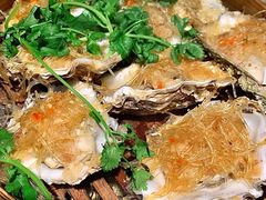 蒜蓉粉丝蒸生蚝-桥东喜碧海鲜街(水东街店)