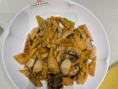 -京味斋·北京烤鸭(北京南站洋桥店)