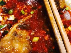 -肖肖酸萝卜鱼火锅(总店)