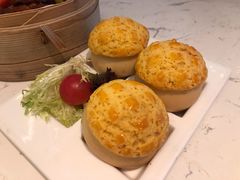 黑金菠萝包-美心·翠园(港汇恒隆广场店)