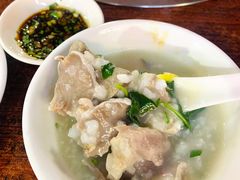 -东南美食街
