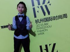 -潮童星少儿模特时尚中心(黄浦博荟广场店)