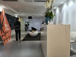 点击看大图 -春田皮肤管理中心品牌旗舰店