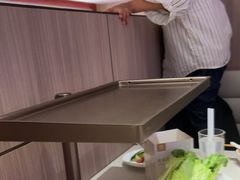 -海底捞火锅(杭州庆春路夜宵主题店)