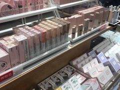 -名创优品(广东省广州琶洲保利广场店)