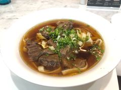 天下绝品牛肉面-天下三绝 牛肉面/红酒