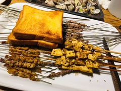 -三个大叔烤羊肉串·炭炉砂锅菜(西三旗店)