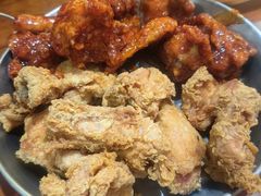 -BHC炸鸡(明洞总店)