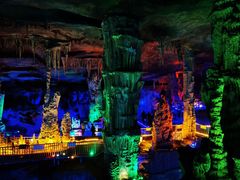 -泰安地下龙宫景区