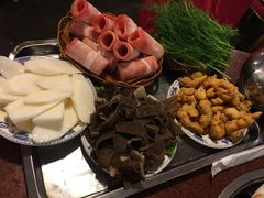 -罗记又添缘竹荪山药鸡·野生菌火锅(西园南路店)
