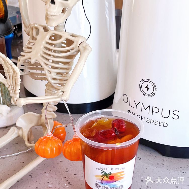 这家咖啡店万圣节气息拉满～