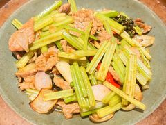 -吕氏焗小鲜•海鲜青岛菜(总店)