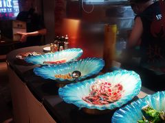 -街角等你.大连海鲜烧烤.经典铁板海鲜串(西安路店)