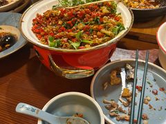 -钟掌勺忘不了地道湘菜(新天地假日广场店)