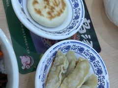 -蒙自源米线大王(普宁广场店)