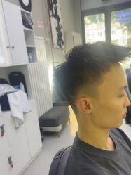 -尤司男士国潮理发馆