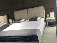 -百安居装修建材卖场(罗湖店)