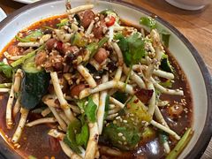 -猫爷的腔调·黔小馆(交大医学住宅区店)