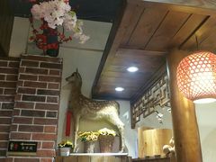 -东来菜馆•手抓海鲜家常菜•海鲜锅贴(鸽子窝店)