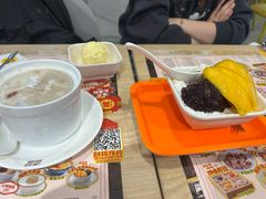 -满记甜品(优客百盛店)
