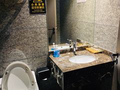 -艺境水疗生活空间(广场明珠店)