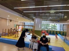 -亲亲袋鼠托育早教·思维专注力·棕熊英语(鼓楼恒力城店)