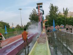 -欢乐水魔方水世界