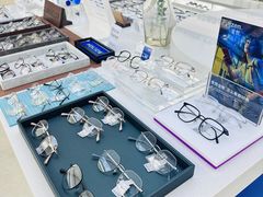 -视野联行眼镜·蔡司·尼康战略合作店(城西银泰店)