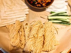 -魏铭鱼头捞饭(嘉善店)