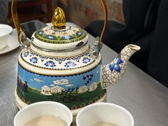 -粘豆包柴火铁锅炖