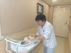 点击看大图 -上海百佳母婴护理中心
