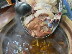 -威邵鸡煲(西华路总店)