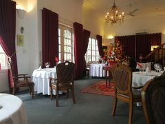 -La Villa French Restaurant